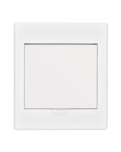 Корпус ЩРН-П 4 модуля IP41 навесной белая дверь (31084DEK). Корпус пластиковый. DEKraft в Астрахани