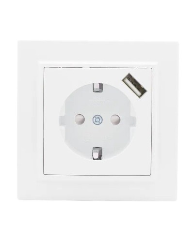 Минск Розетка 1-местная СП с/з 16А (ERR16-028-100-USB). Розетка 1-местная СП с/з 16А. EKF в Астрахани