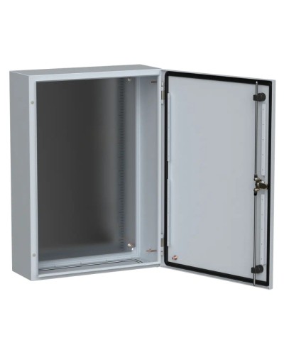 ЩМП-70.50.20 УХЛ1 IP66 700х500х200 TITAN 5 (TI5-10-N-070-050-020-66). Шкаф металлический с монтажной платой. IEK в Астрахани